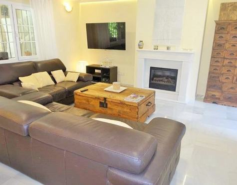 Villa for short term rent in Nueva Andalucia, Marbella