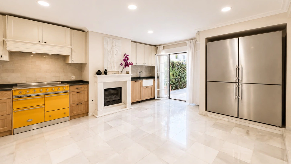 Villa for short term rent in Nueva Andalucia, Marbella