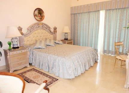 Villa for long term rent in Benahavis