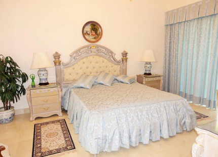 Villa for long term rent in Benahavis