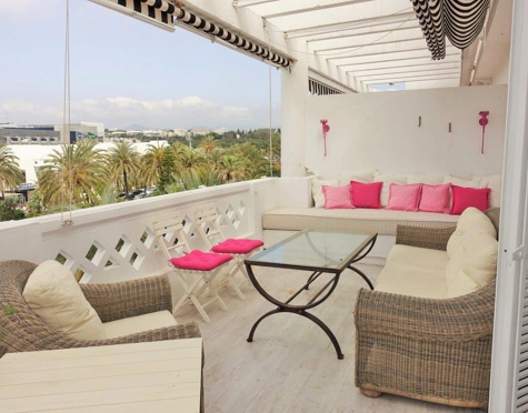 Penthouse for short term rent in Marbella - Puerto Banus