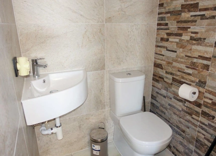Apartamento de lujo en primera línea de playa con vistas al mar y al puerto en Puerto Banús, Marbella