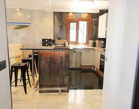 Apartamento en alquiler larga temporada en Marbella - Puerto Banus