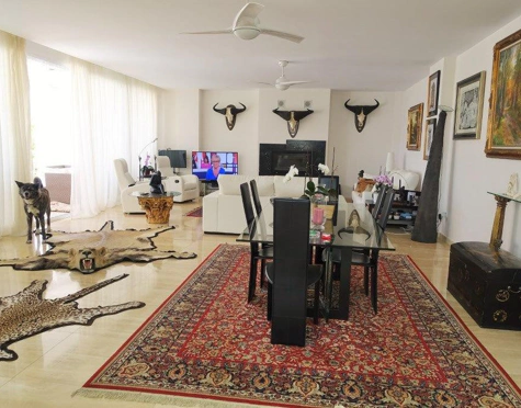 Villa for sale in La Quinta, Benahavis