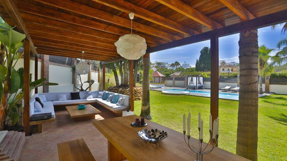 Villa en alquiler a corta temporada en Marbella