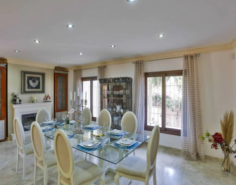 Villa en alquiler a corta temporada en Marbella