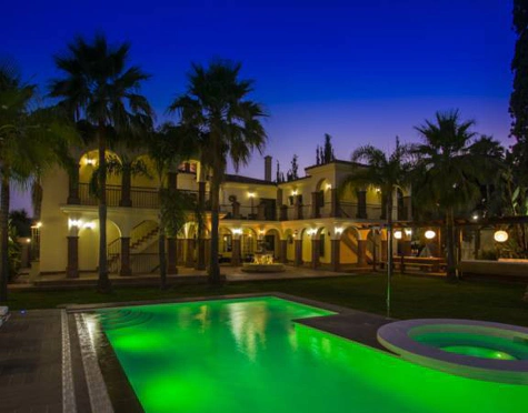 Villa en alquiler a corta temporada en Marbella