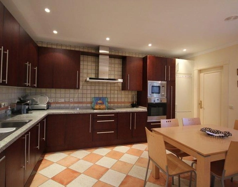 Villa en alquiler a corta temporada en Marbella - Puerto Banus