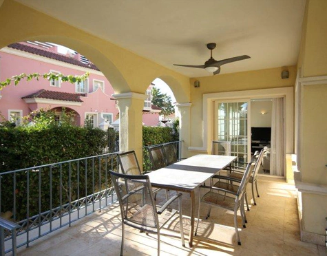 Villa en alquiler a corta temporada en Marbella - Puerto Banus