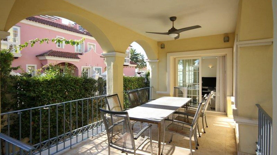 Villa for short term rent in Marbella - Puerto Banus