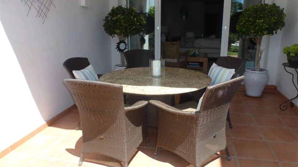 Ground Floor Apartment for short term rent in Estepona