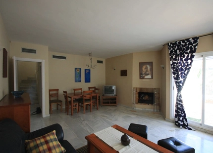 Penthouse for long term rent in Nueva Andalucia, Marbella