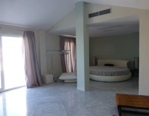 Penthouse for sale in Marbella - Puerto Banus