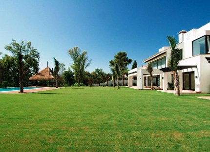 Villa en venta en Guadalmina Baja, San Pedro de Alcantara