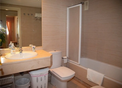Apartment for long term rent in Marbella - Puerto Banus