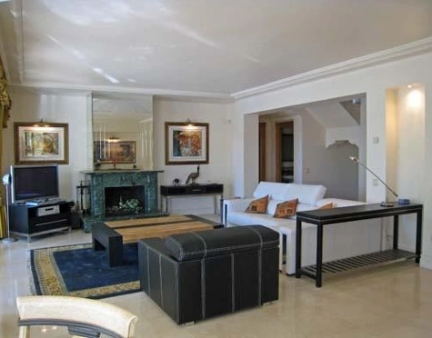 Villa for sale in Las Chapas, Marbella Este
