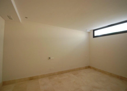 Villa for long term rent in Marbella Golden Mile