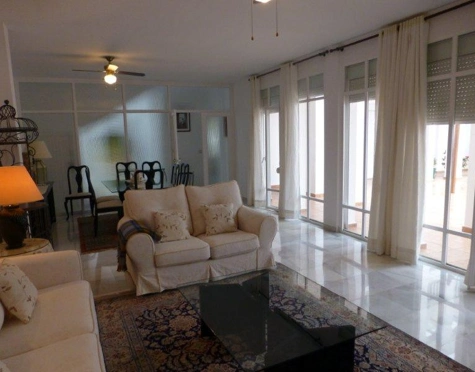Villa for short term rent in Nueva Andalucia, Marbella