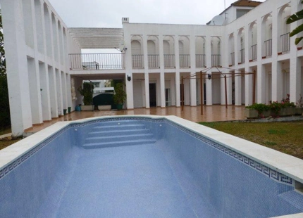 Villa for long term rent in Nueva Andalucia, Marbella