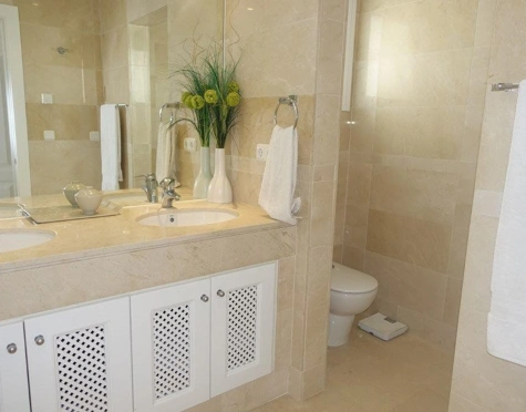 Apartamento en alquiler a corta temporada en Aloha, Nueva Andalucia