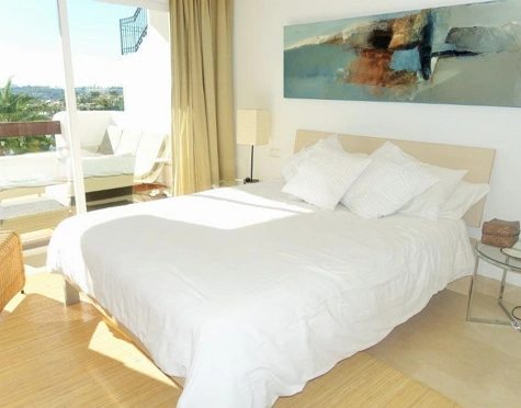 Apartamento en alquiler a corta temporada en Aloha, Nueva Andalucia