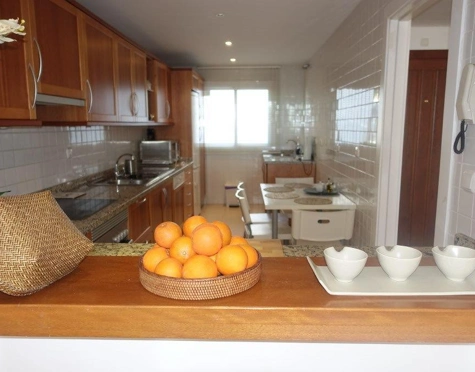 Apartamento en alquiler a corta temporada en Aloha, Nueva Andalucia