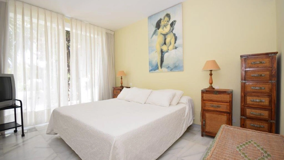 Ground Floor Apartment for short term rent in Estepona