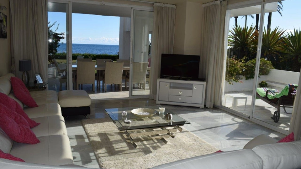 Ground Floor Apartment for short term rent in Estepona