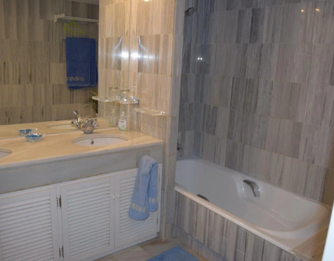 Ground Floor Apartment for short term rent in Estepona
