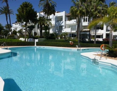 Ground Floor Apartment for short term rent in Estepona