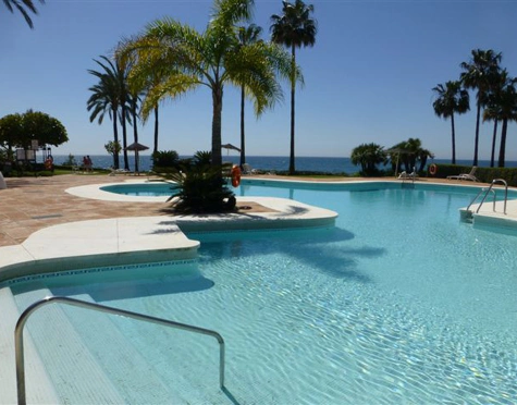 Ground Floor Apartment for short term rent in Estepona