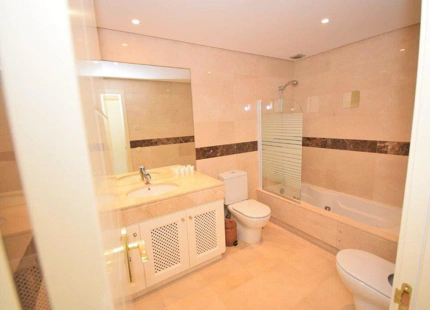 Apartamento en alquiler a corta temporada en Benahavis