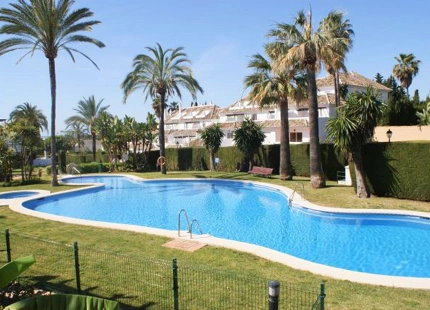 Ground Floor Apartment for short term rent in Nueva Andalucia, Marbella