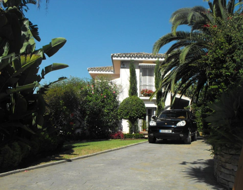 Villa en alquiler a corta temporada en Nagüeles, Marbella Golden Mile