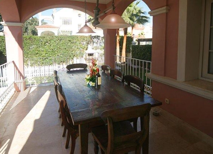 Villa en alquiler a corta temporada en Marbella - Puerto Banus