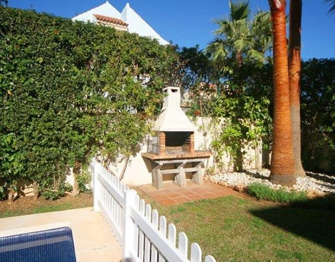 Villa en alquiler a corta temporada en Marbella - Puerto Banus