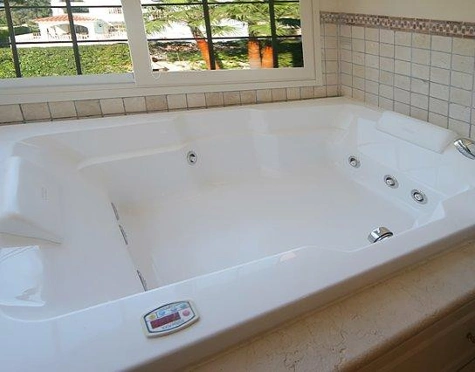 Villa en alquiler a corta temporada en Marbella - Puerto Banus