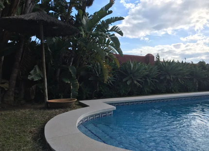 Villa en alquiler larga temporada en Atalaya, Estepona Este