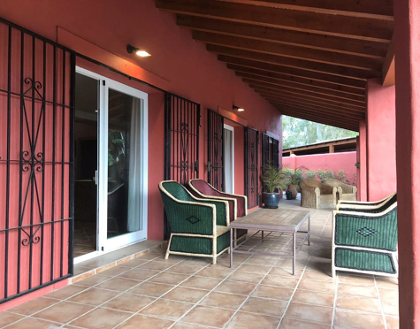 Villa en alquiler a corta temporada en Atalaya, Estepona East