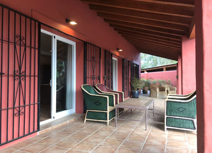 Villa en alquiler larga temporada en Atalaya, Estepona Este
