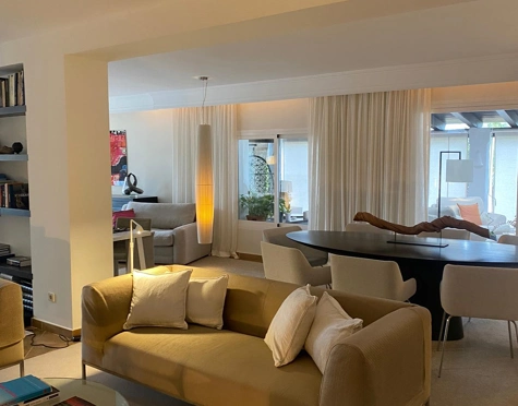 Villa for sale in Nagüeles, Marbella Golden Mile