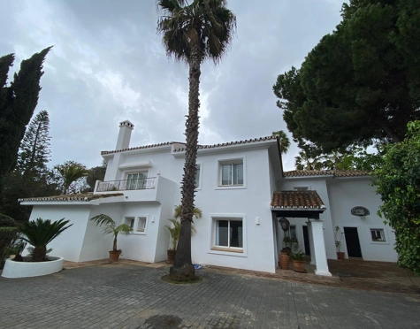 Villa for sale in Nagüeles, Marbella Golden Mile