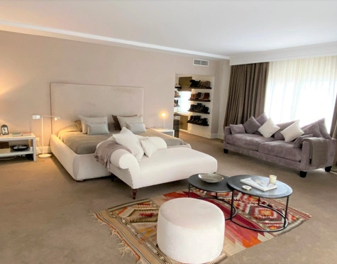 Villa for sale in Nagüeles, Marbella Golden Mile