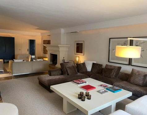 Villa for sale in Nagüeles, Marbella Golden Mile