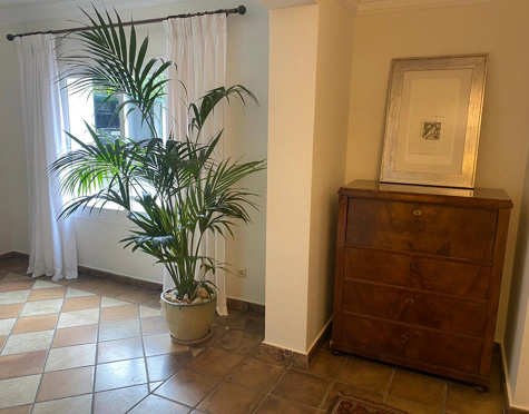 Villa for sale in Nagüeles, Marbella Golden Mile