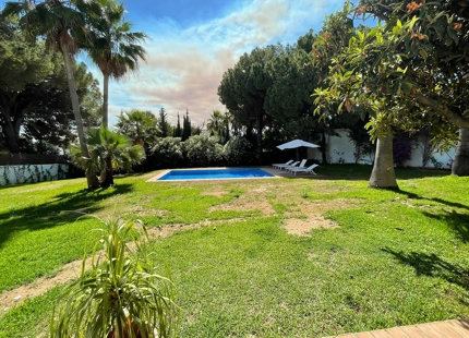 Villa for sale in Nagüeles, Marbella Golden Mile