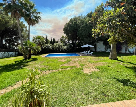 Villa for sale in Nagüeles, Marbella Golden Mile