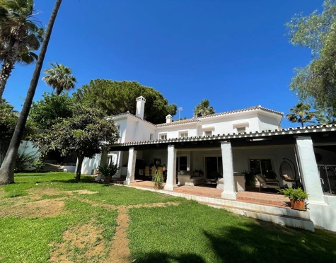 Villa for sale in Nagüeles, Marbella Golden Mile