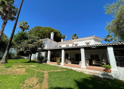 Villa for sale in Nagüeles, Marbella Golden Mile