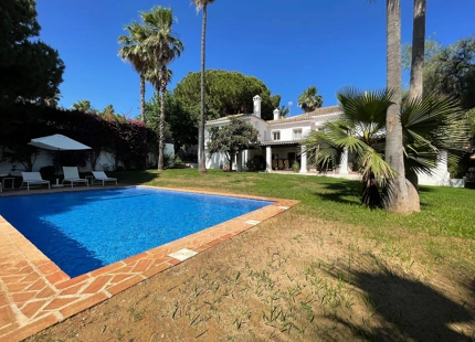 Villa for sale in Nagüeles, Marbella Golden Mile